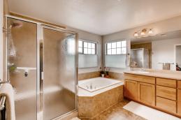 5065 Gladiola Golden CO 80403-large-019-19-2nd Floor Master Bathroom-1500x1000-72dpi